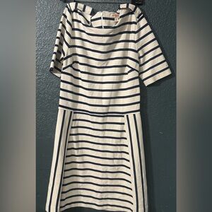 Brooks Brothers Red Fleece Navy and White Striped Dress Size L